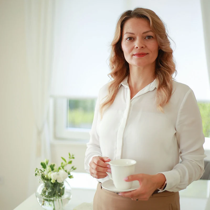 Corina Lung în cabinet